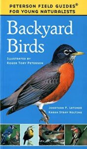 Backyard Birds: The Essential Peterson 0395922763